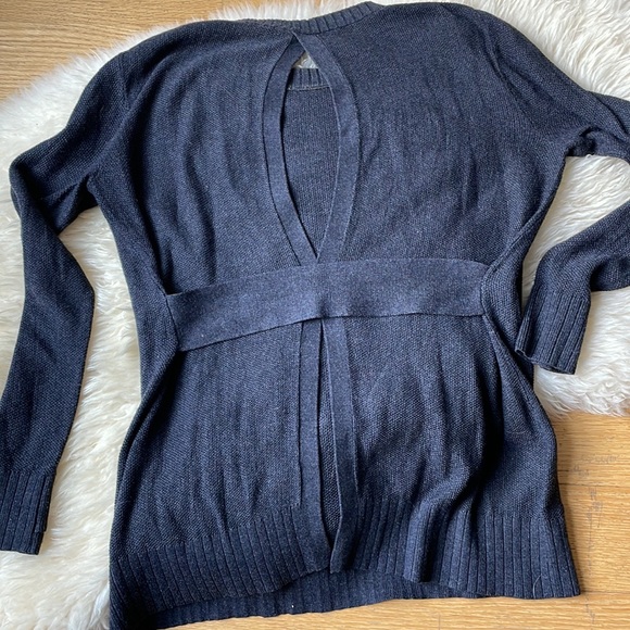 Lululemon Sincerely Yours Sweater - Picture 4 of 7